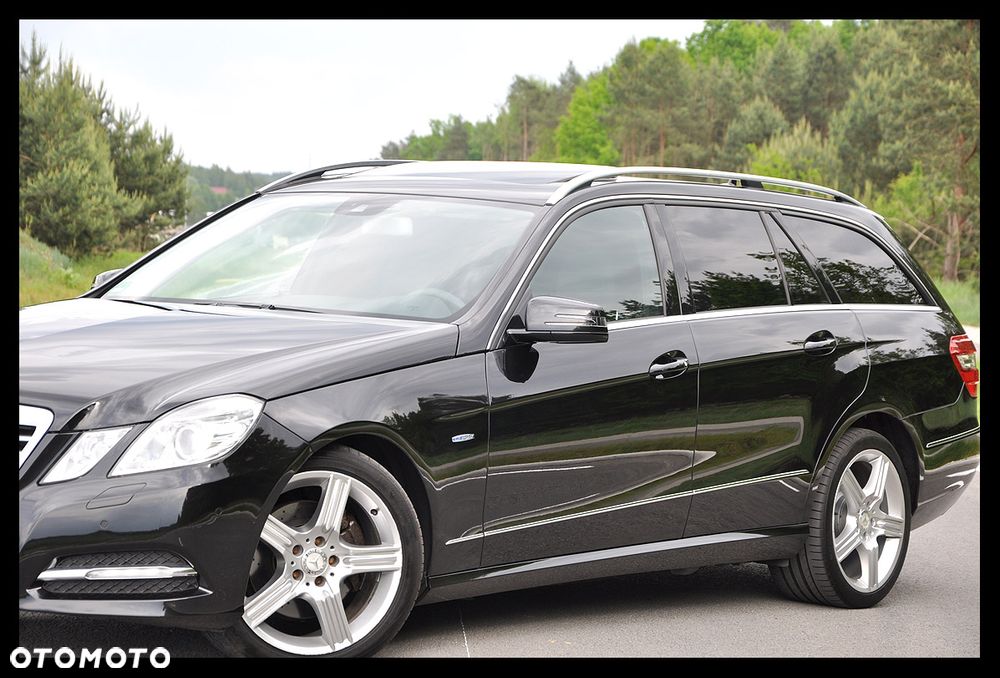 Mercedes-Benz Klasa E 300 CDI DPF BlueEFFICIENCY 7G-TRONIC Avantgarde - 12