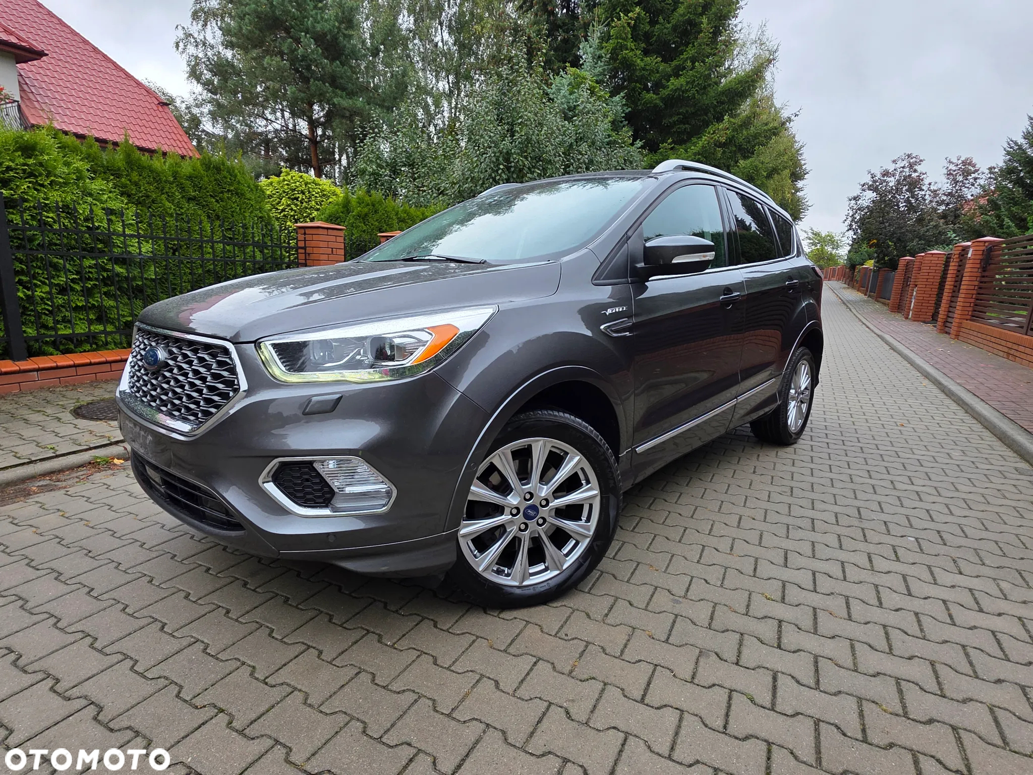 Ford Kuga - 35