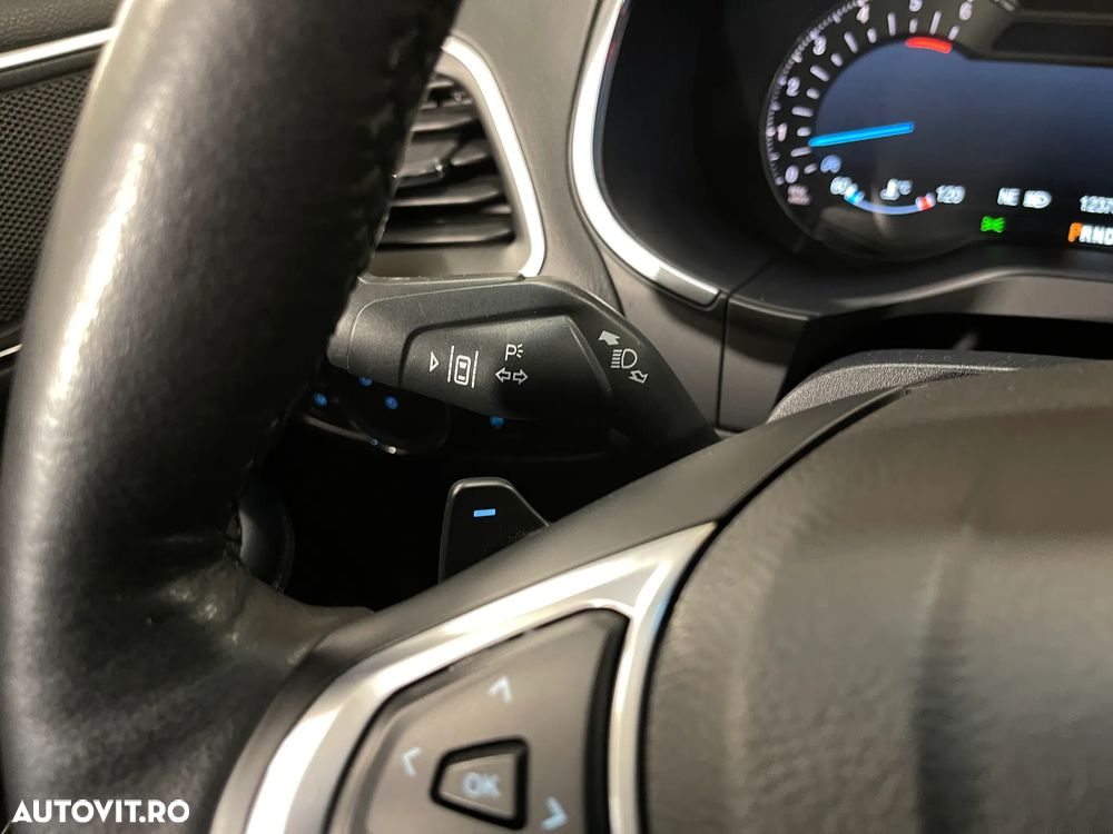 Ford Edge 2.0 TDCi Bi-Turbo 4x4 ST-LINE - 28