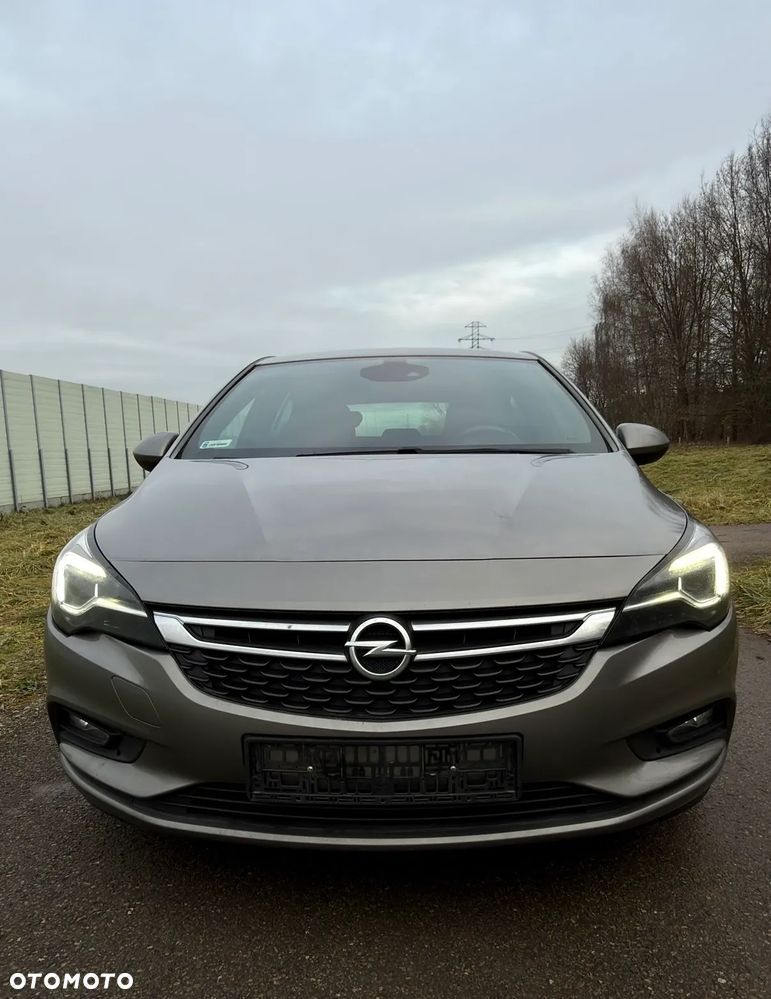 Opel Astra 1.6 CDTI Dynamic S&S - 8