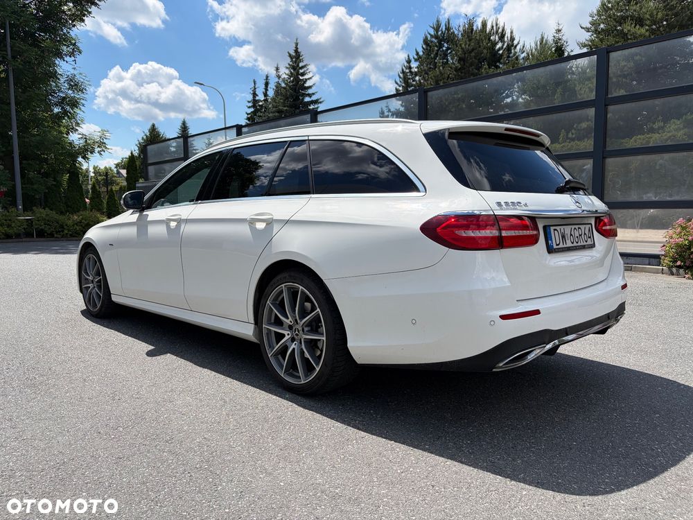 Mercedes-Benz Klasa E 220 d 4-Matic AMG - 8