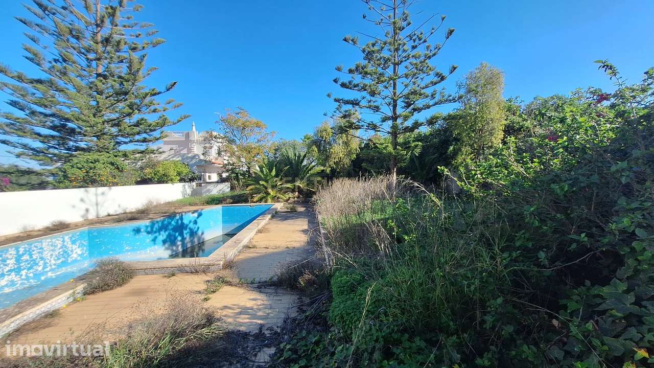 Terreno com projecto aprovado em Albufeira na zona do Pateo com 791m2 - Grande imagem: 2/12