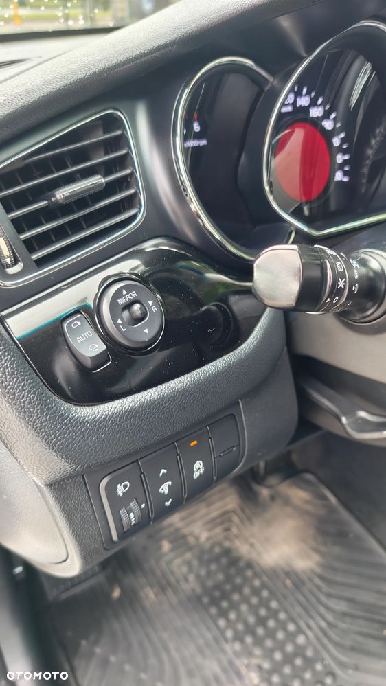 Kia Ceed 1.6 CRDi XL - 19