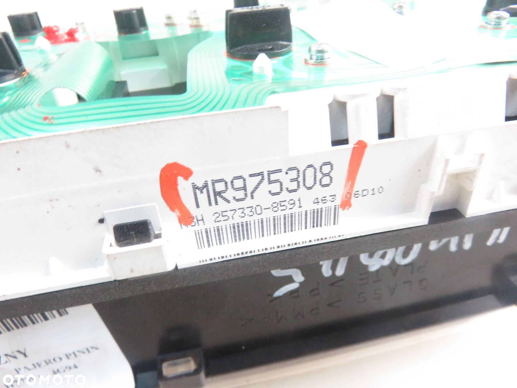 LICZNIK MITSUBISHI PAJERO PININ 2.0 GDI MR975308 - 2