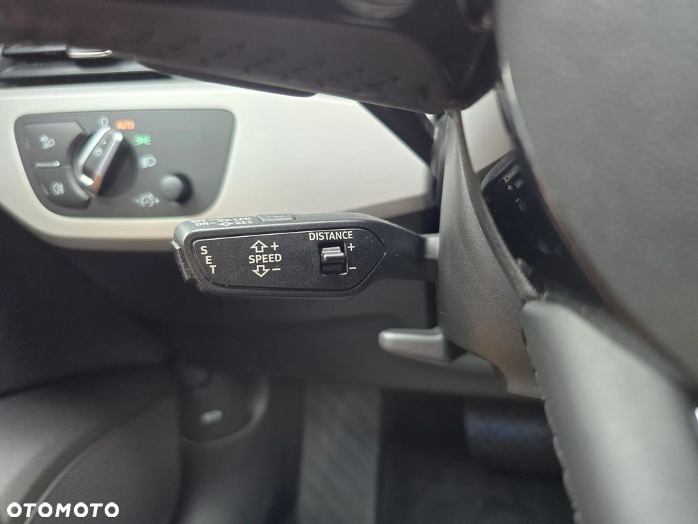 Audi A4 Avant 35 TDI S tronic S line - 21