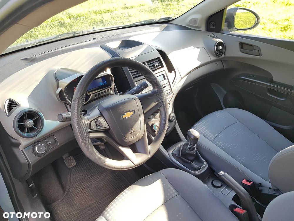 Chevrolet Aveo 1.2 LS+ - 3
