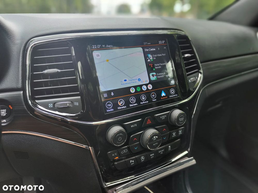 Jeep Grand Cherokee - 8