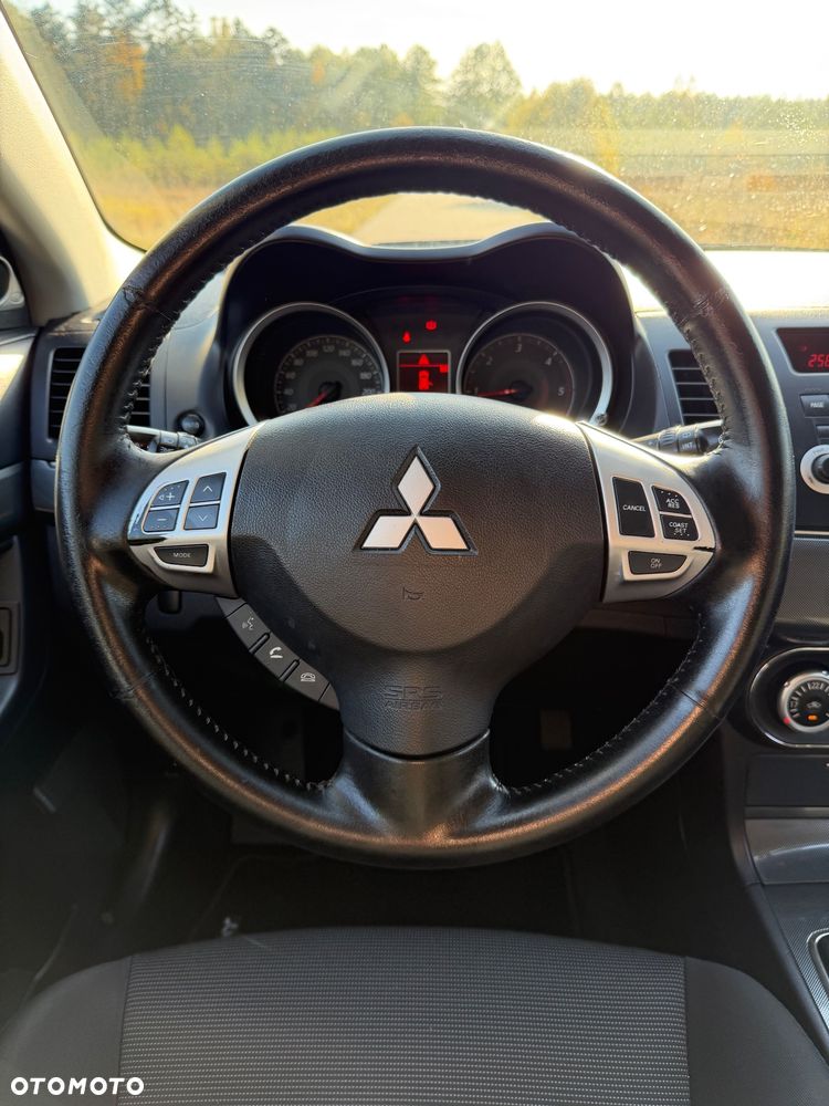 Mitsubishi Lancer 2.0 DI-D Instyle - 20