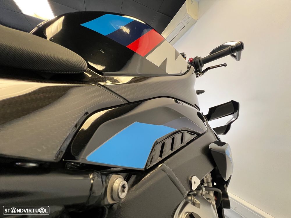 BMW M 1000 R M Competition - Carbon / Akrapovic - 32