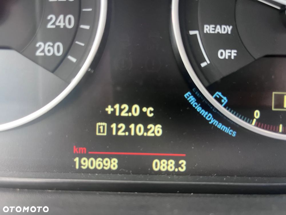 BMW Seria 3 335d xDrive Luxury Line - 24