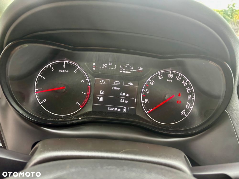 Opel Zafira - 32