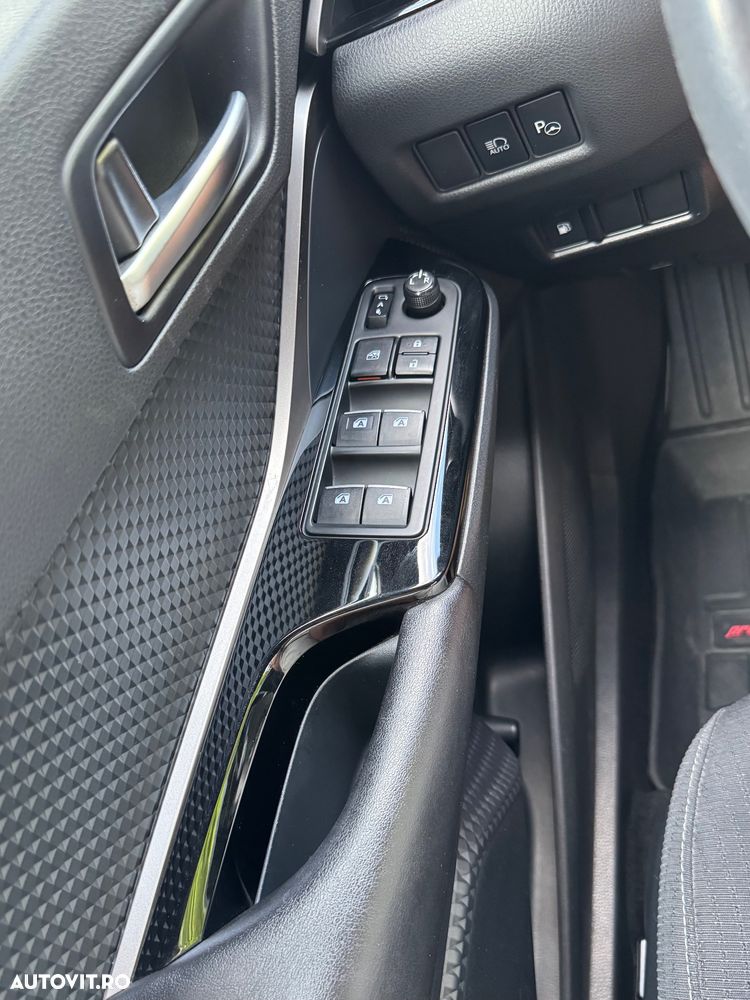 Toyota C-HR Business-Edition - 10