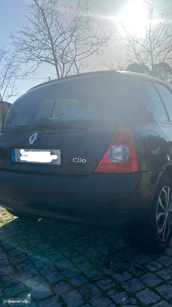 Renault Clio 1.2 16V Confort - 7