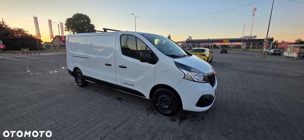 Renault Trafic - 2