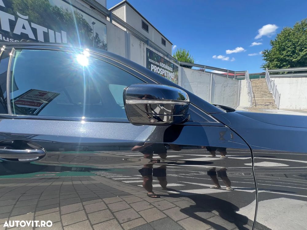 BMW Seria 5 530e Aut. Luxury Line - 23