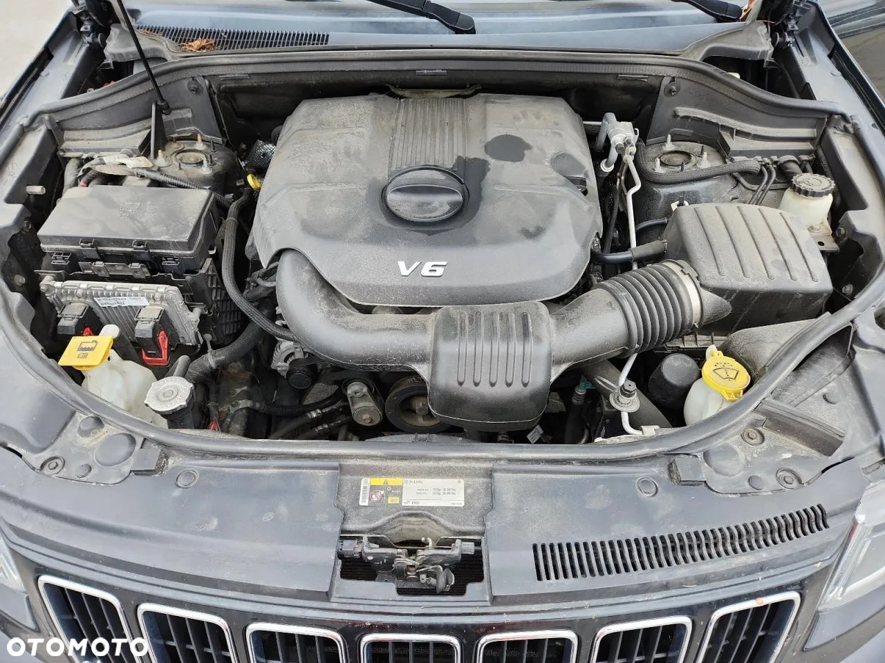 Jeep Grand Cherokee - 12