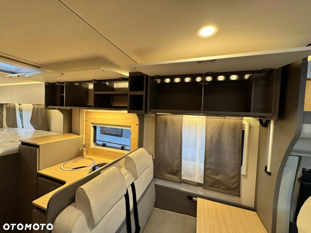 LMC Tourer Lift H664G - 4 osobowy, Używany, FV23%, Doposażony - 29