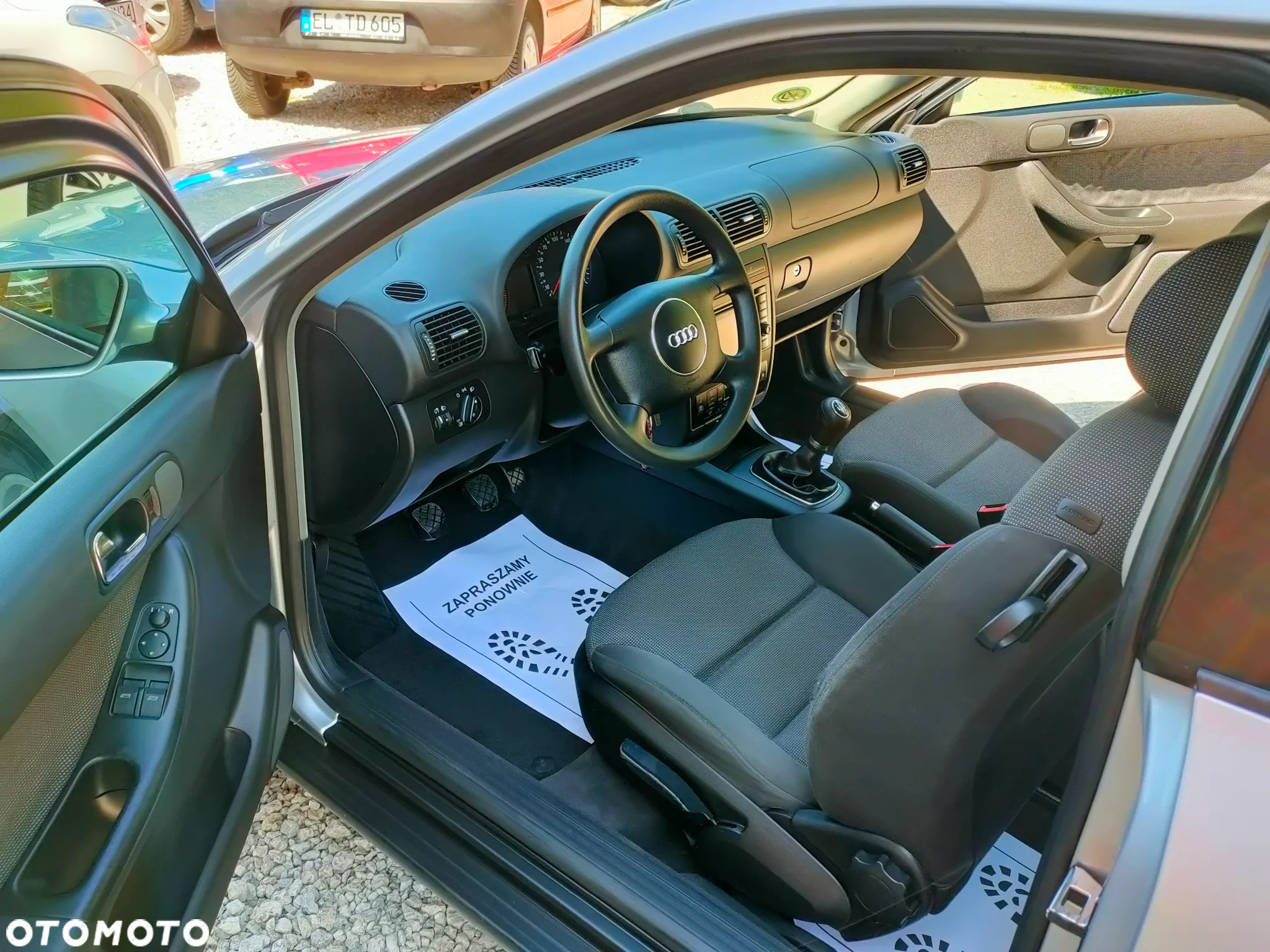 Audi A3 1.6 Attraction - 7