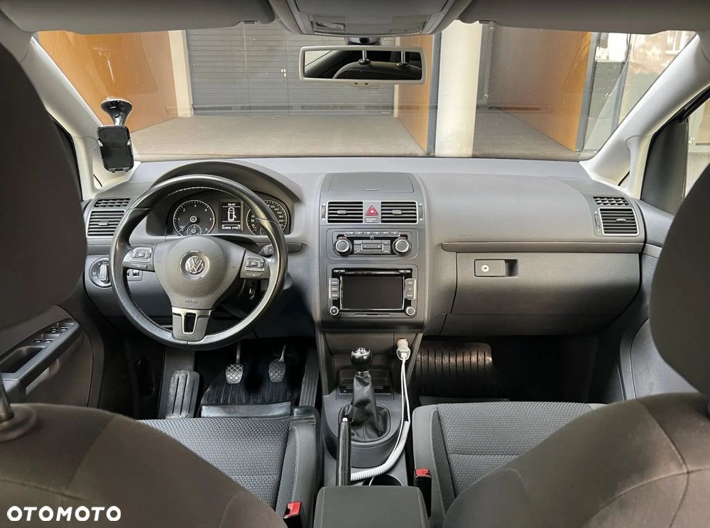 Volkswagen Touran 2.0 TDI DPF Comfortline - 12