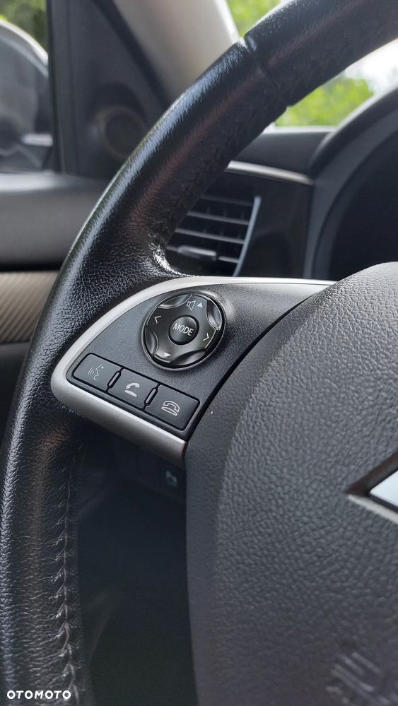 Mitsubishi Outlander 2.0 2WD Invite - 22