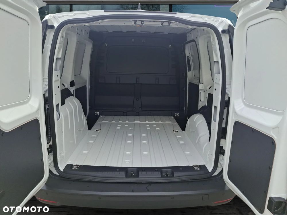 Volkswagen Caddy - 27