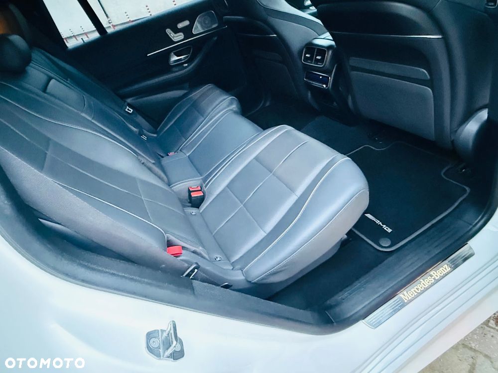 Mercedes-Benz GLS - 17