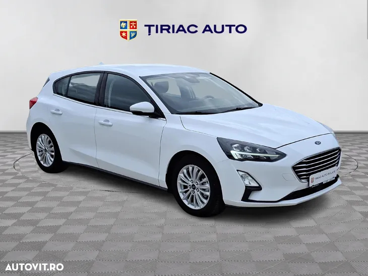 Ford Focus 1.5 TDCi Powershift Titanium - 8