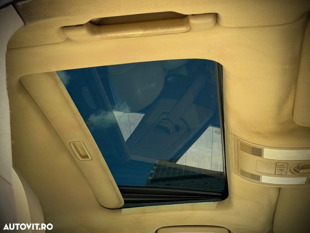 Audi A8 - 7