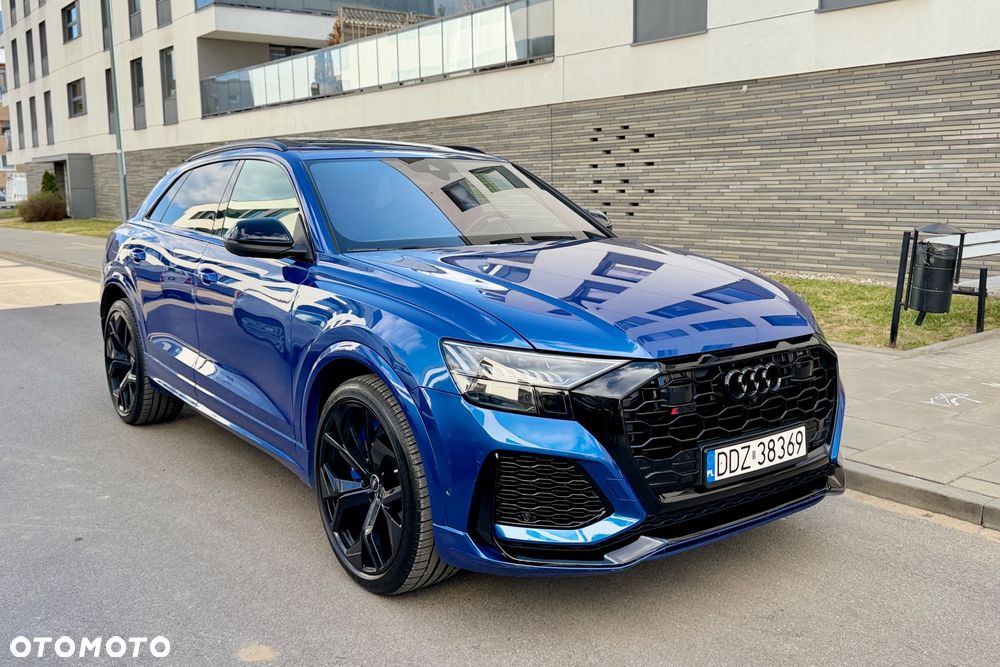 Audi RS Q8 - 1
