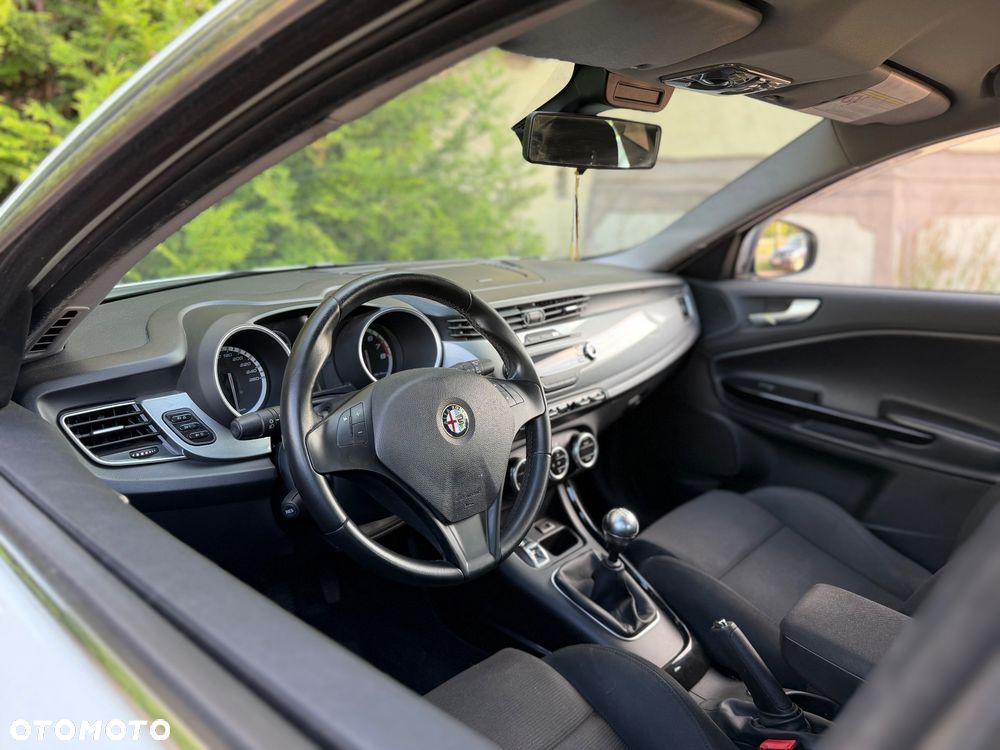 Alfa Romeo Giulietta 1.4 TB 16V Sport - 11