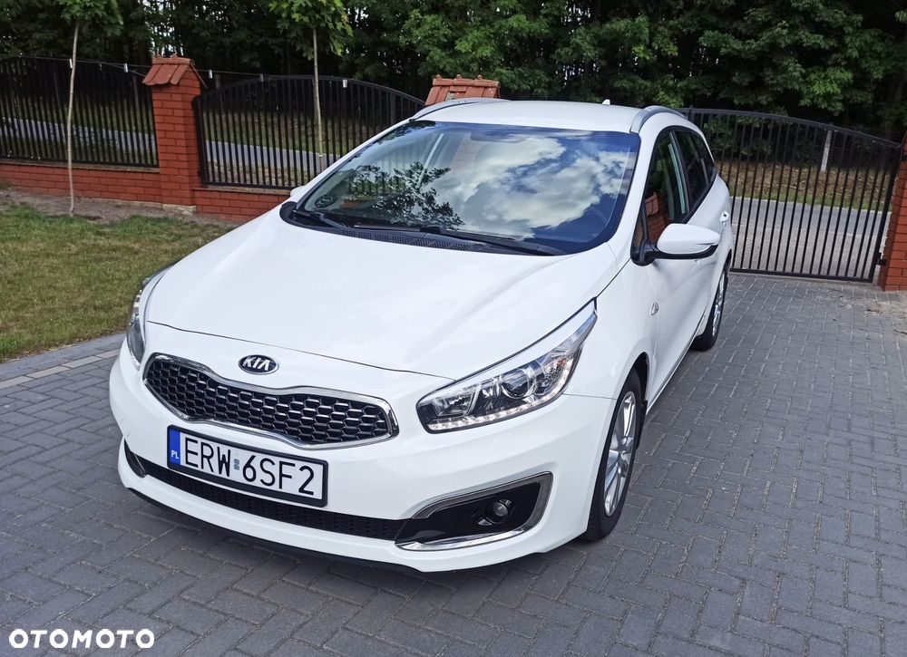 Kia Ceed 1.6 CRDi Smart Plus - 3