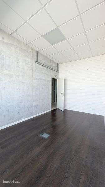 Escritório 13mts - Grande imagem: 2/3