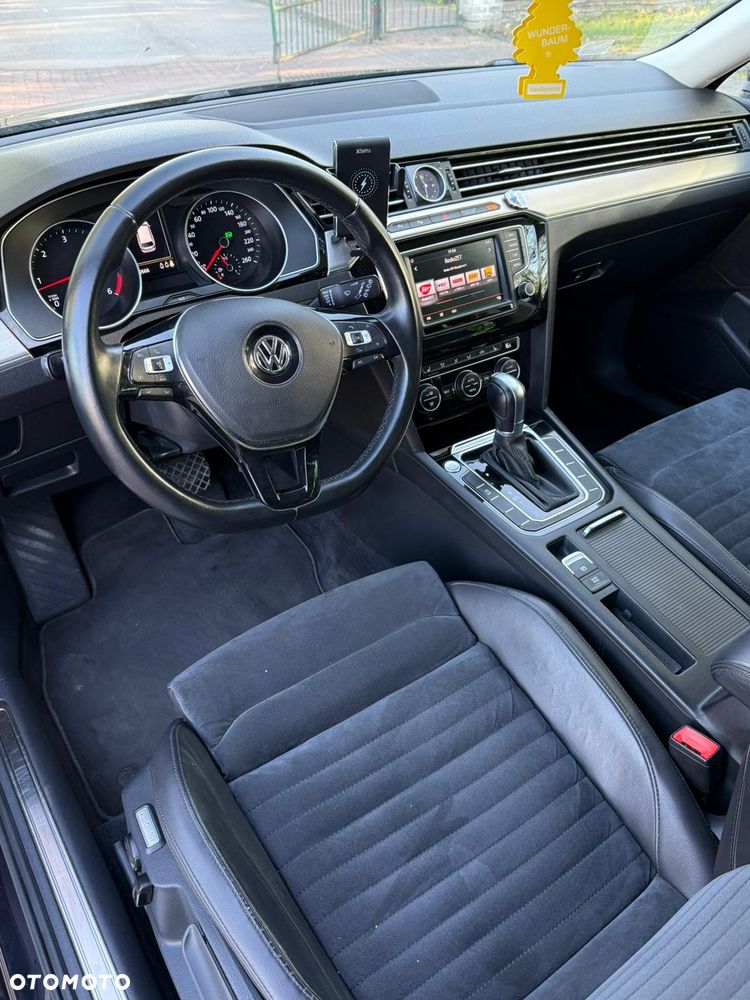 Volkswagen Passat 2.0 TDI BMT Comfortline DSG - 4