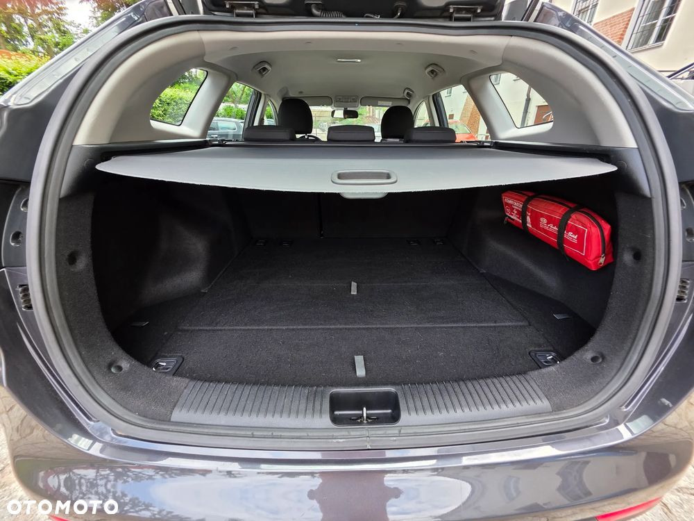 Kia Ceed 1.4 CVVT Dream Team Edition - 10