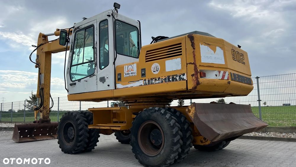Liebherr koparka kołowa Liebherr  A902 Litronic 1997r - 1