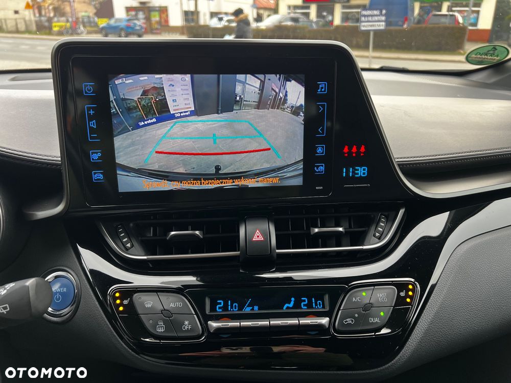 Toyota C-HR Business-Edition - 16