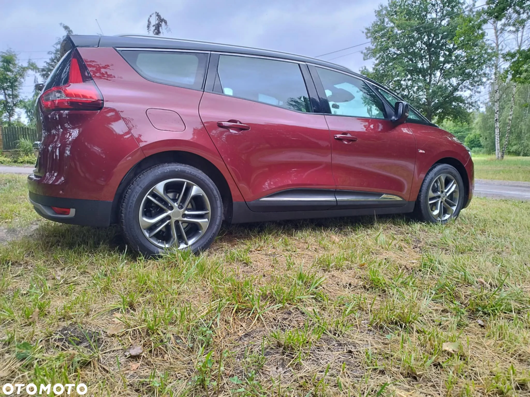 Renault Grand Scenic ENERGY TCe 130 S&S Paris - 23