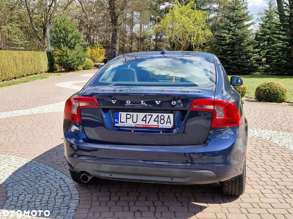 Volvo S60 D3 Geartronic Momentum - 14