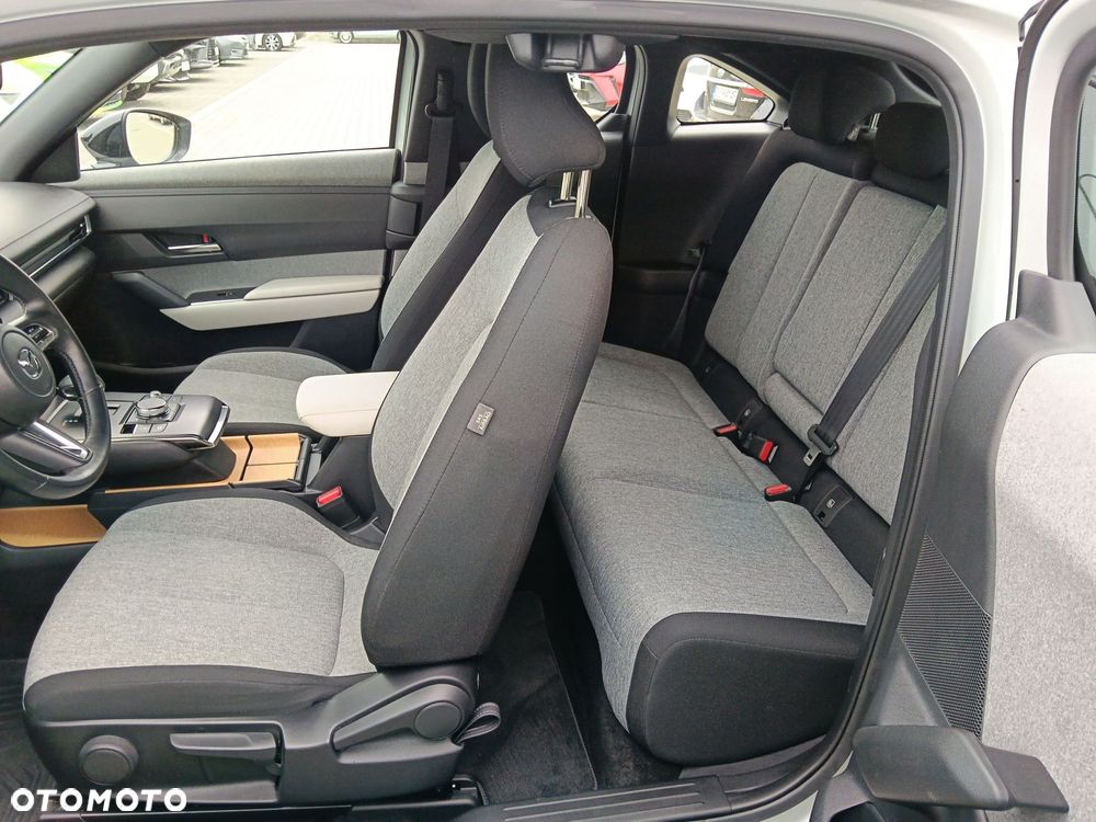 Mazda MX-30 - 15