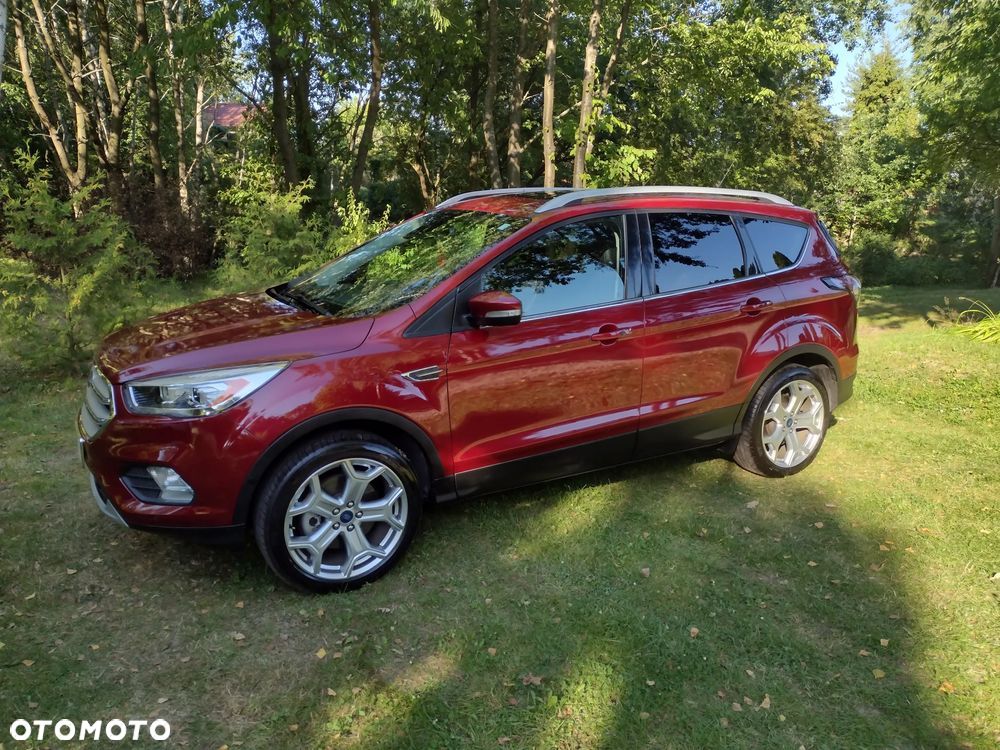 Ford Escape 2.0 EcoBoost AWD Titanium - 1