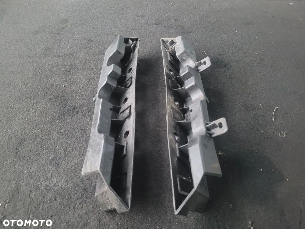 Ślizg przedni lewy prawy Citroen C5 III