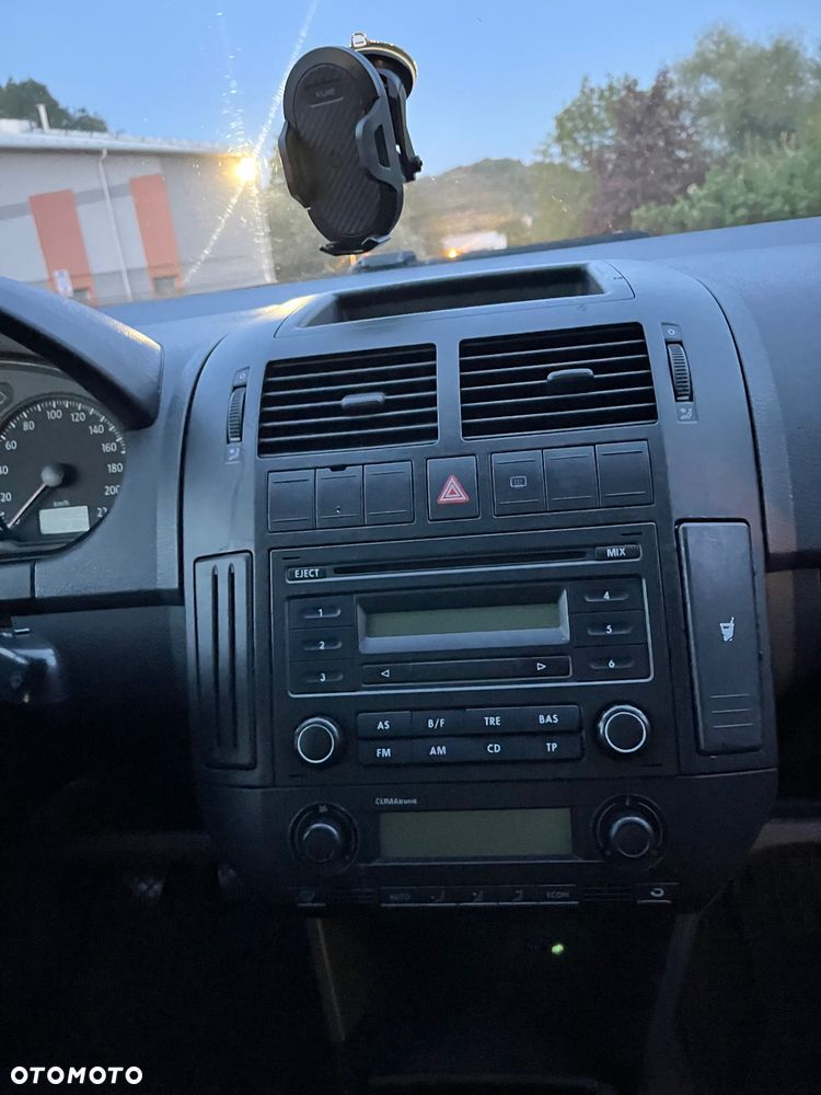 Volkswagen Polo - 14