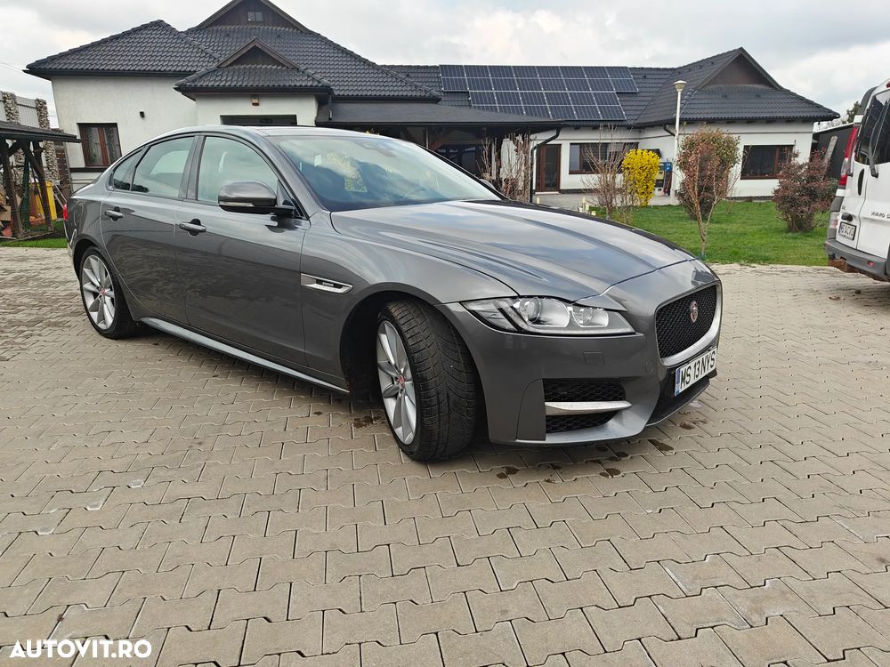 Jaguar XF - 4