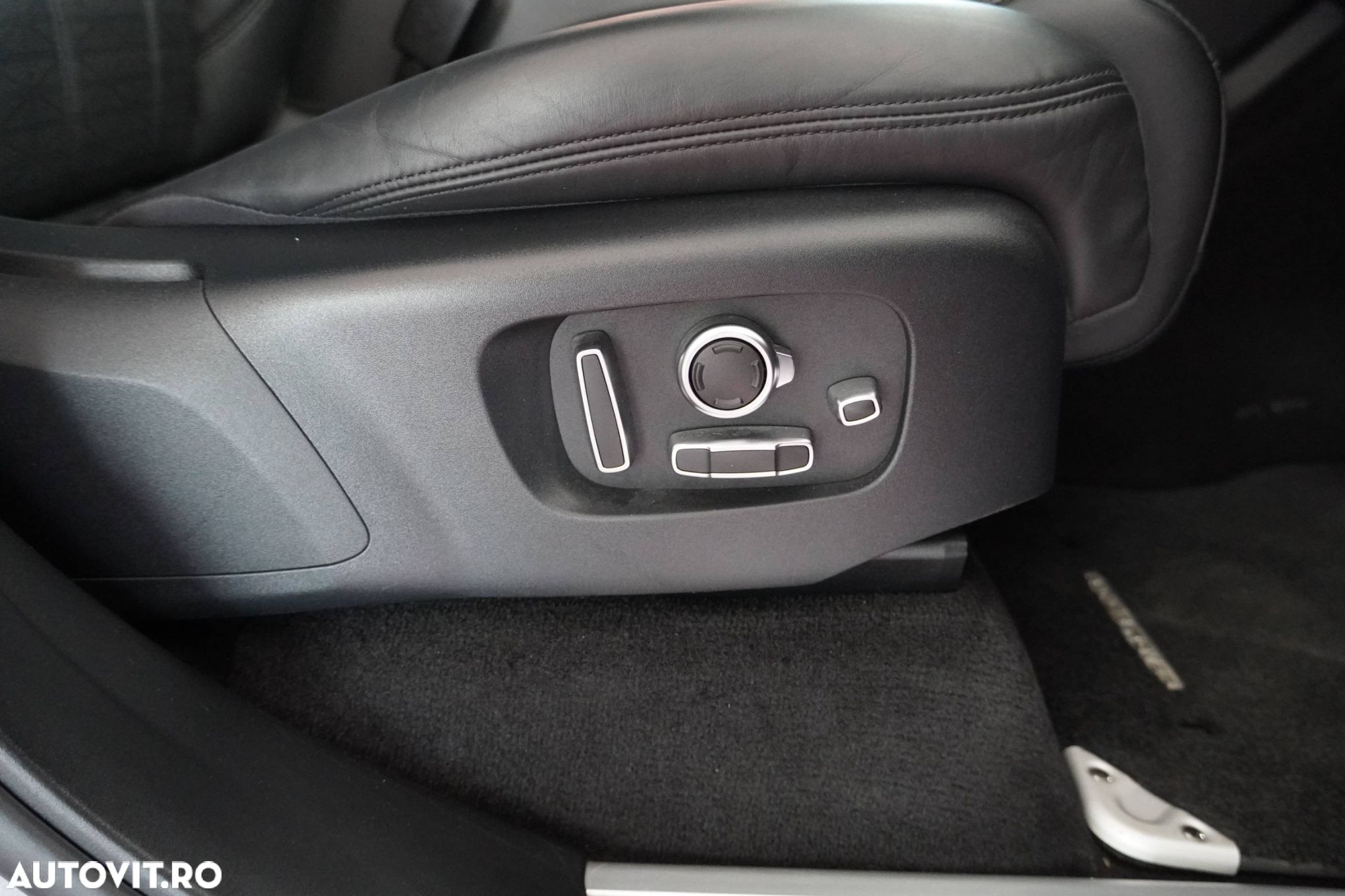 Land Rover Range Rover Sport - 31