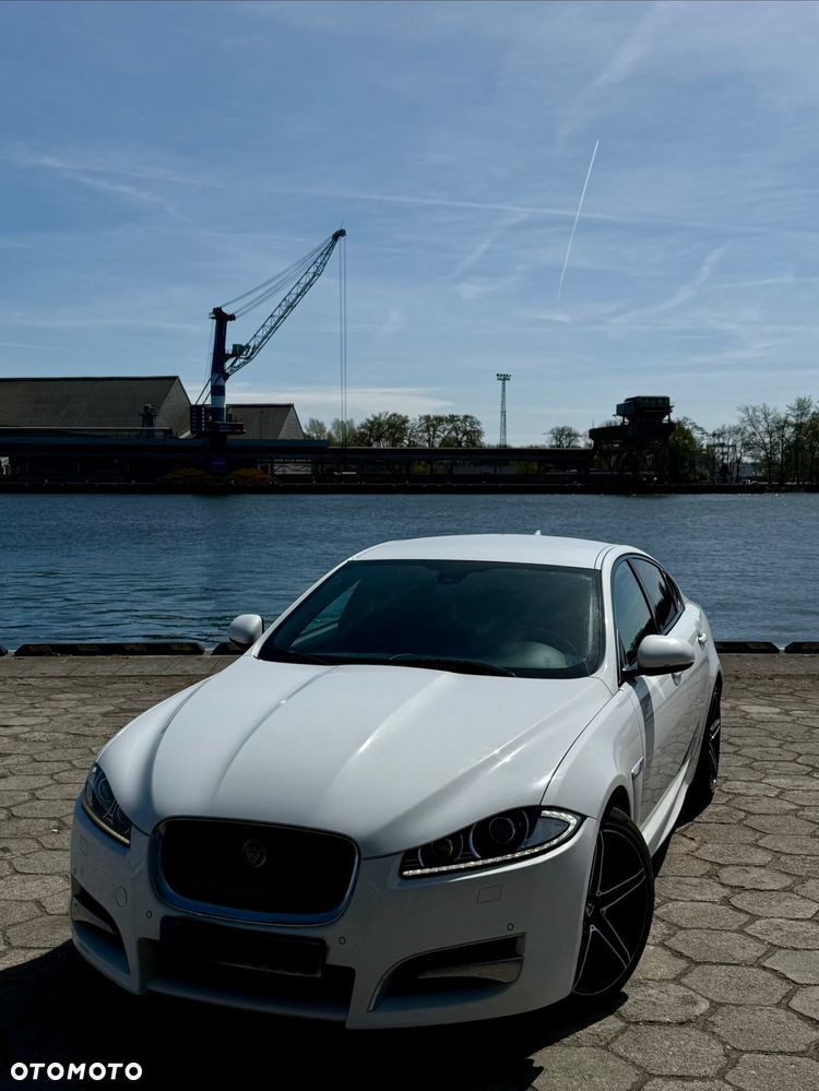 Jaguar XF 2.2 D R-Sport - 2