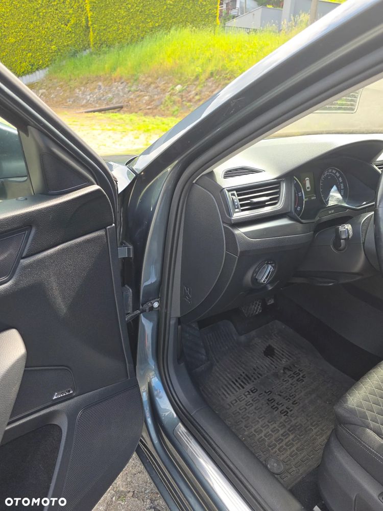 Skoda Superb 2.0 TDI Style DSG - 7