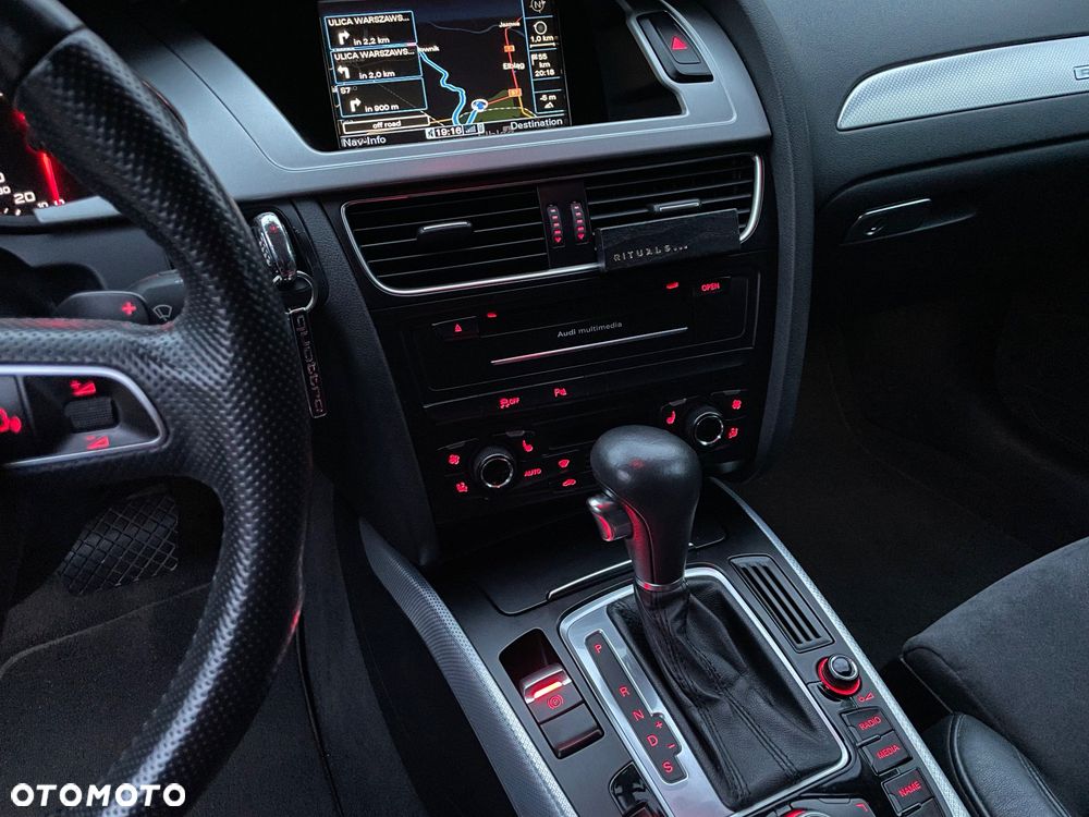 Audi A4 Avant 2.0 TFSI quattro S tronic Ambiente - 18
