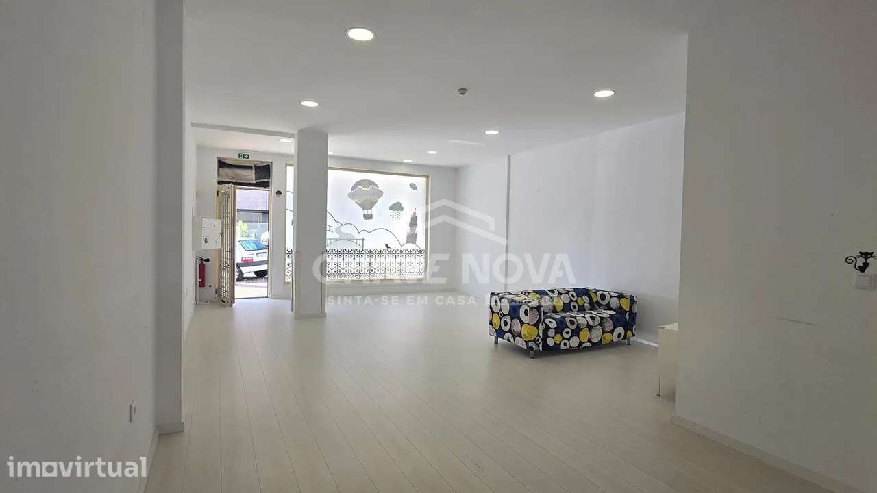 Espaço Comercial c/ 105 m² em Rio Tinto - Grande imagem: 3/8