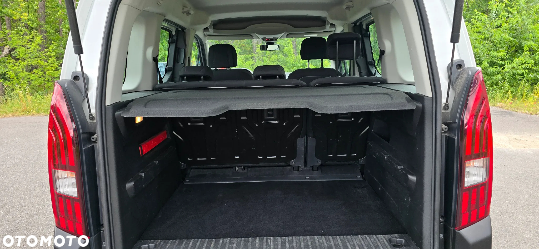 Peugeot Rifter 1.5 BlueHDI Allure - 14