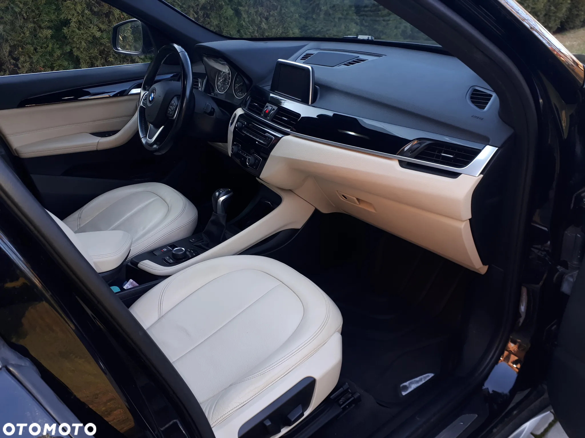 BMW X1 xDrive25i xLine - 9